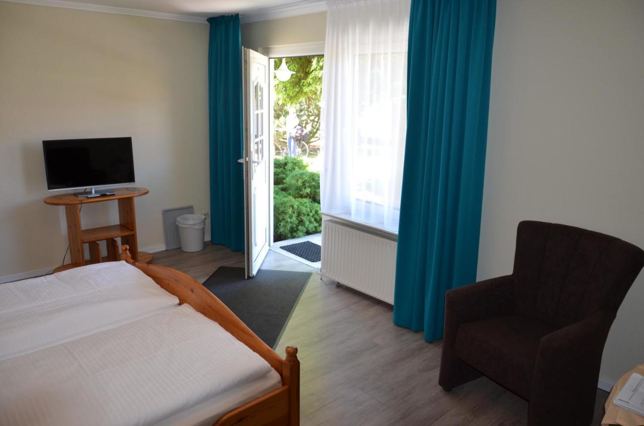 Hotel Pommerscher Hof Цинновіц Екстер'єр фото