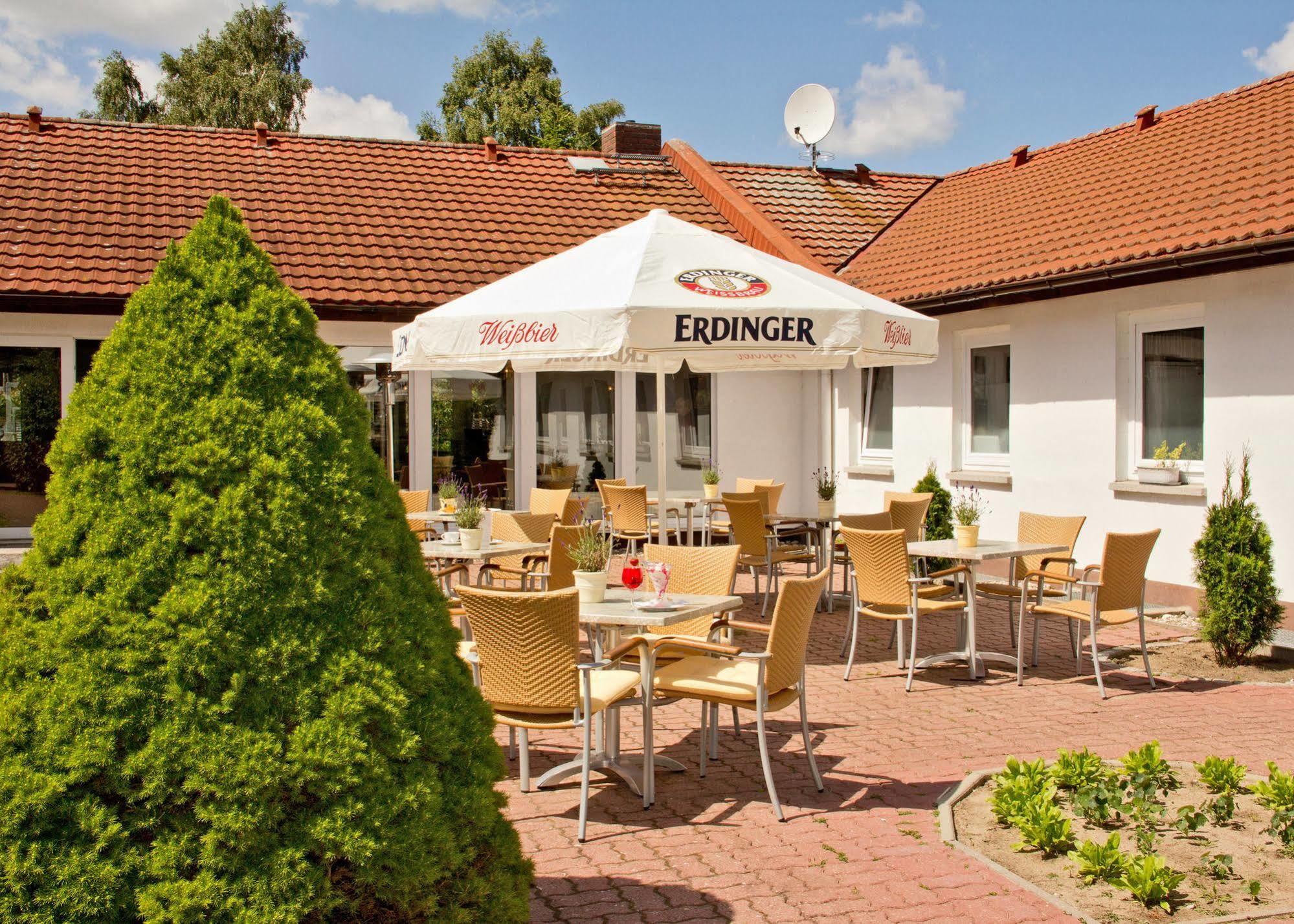Hotel Pommerscher Hof Цинновіц Екстер'єр фото